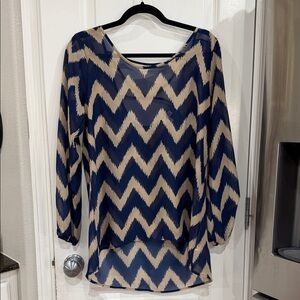 Charming Charlie Navy and Beige Chevron Tunic Top
